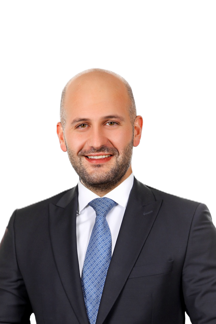 Anıl Akyüz, RE/MAX Masa Broker/Owner